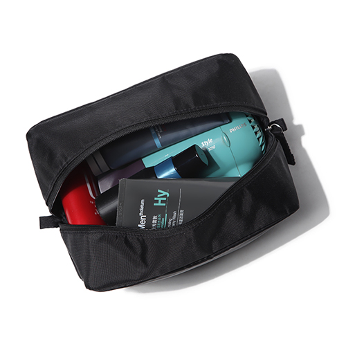 Classic toiletries pouch for men