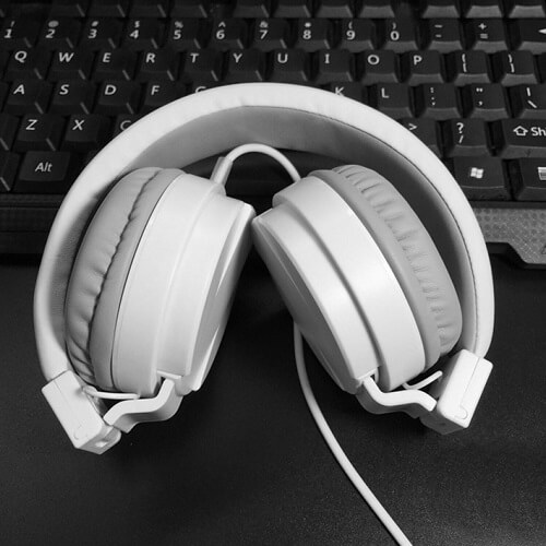 Wired Stereo Foldable Headset-Picture 6 Wired Stereo Foldable Headset Picture 6