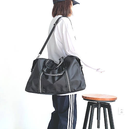 Singapore Travel Bag gift with purchase idea for liqour purchase Singapore Travel Bag gift with purchase idea for liqour purchase 1 1