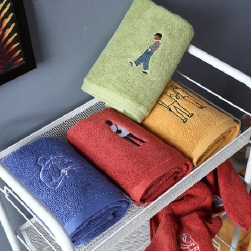 Embroidered Face Towel-Main Feature Embroidered Face Towel