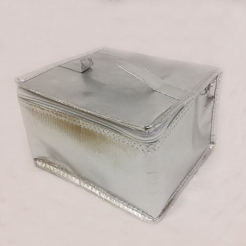 Customized Logo Print Non-Woven Insulation Bag Customized Logo Print Non-Woven Insulation Bag