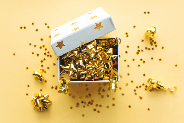 Corporate Gift Giving Tips: 5 Common Mistakes To Avoid